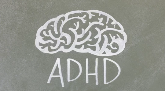 Som dieťa s ADHD. Nemajte predsudky, nebojte sa ma a skúsme to spolu.